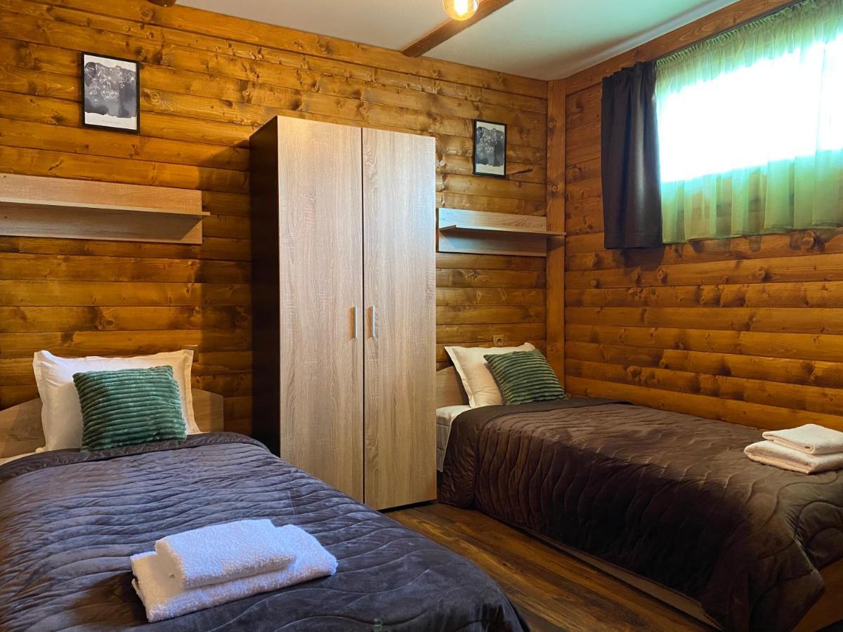 Hotel Тихият Кът Sapareva Banya Esterno foto