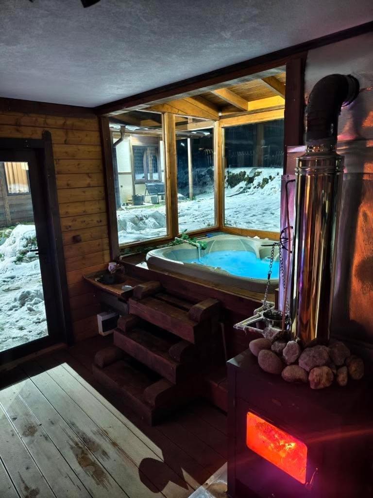 Hotel Тихият Кът Sapareva Banya Esterno foto